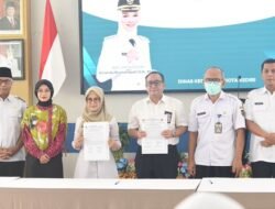 “Perkuat Akses Kesehatan Masyarakat: Mbak Wali dan Gus Qowim Luncurkan Program Pelayanan Kesehatan Terpadu”