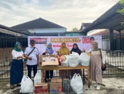 Relawan Barata Bagikan 425 Paket Takjil untuk Masyarakat di Bulan Ramadhan