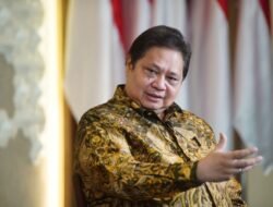 Airlangga Umumkan Penurunan Angka Pengangguran ke 4,74% pada Indonesia Economic Outlook 2026″