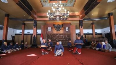 Wakil Bupati Trenggalek Terima Kirab Kerbau Nyadran Dam Bagong, Tradisi Leluhur Terus Dilestarikan